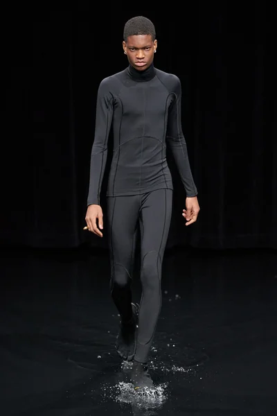 Look 104